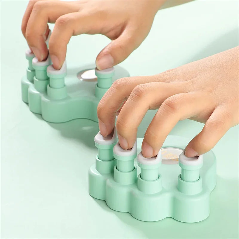 Piano Finger Trainer Hand Grip Strength Trainer Ergonomic Finger Pressing Posture Correction Tool Suitable for Guitar and Piano