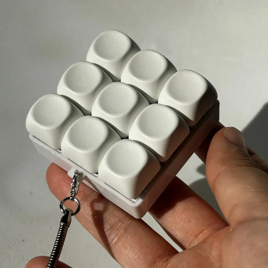 Relaxing DIY Keyboard Fidget Keychain Keycap Keys Button Finger Keyboard Cap 4/9Keys Relief Stress Clicker Toy Adult